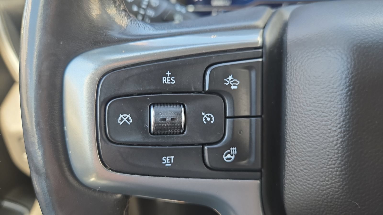 Used 2022 Chevrolet Silverado 1500 LT w/ All Star Edition Plus AWD/4WD image 18