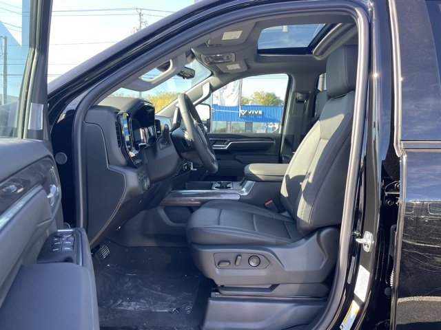 New 2026 Chevrolet Silverado 3500 LTZ w/ LTZ Plus Package image 9