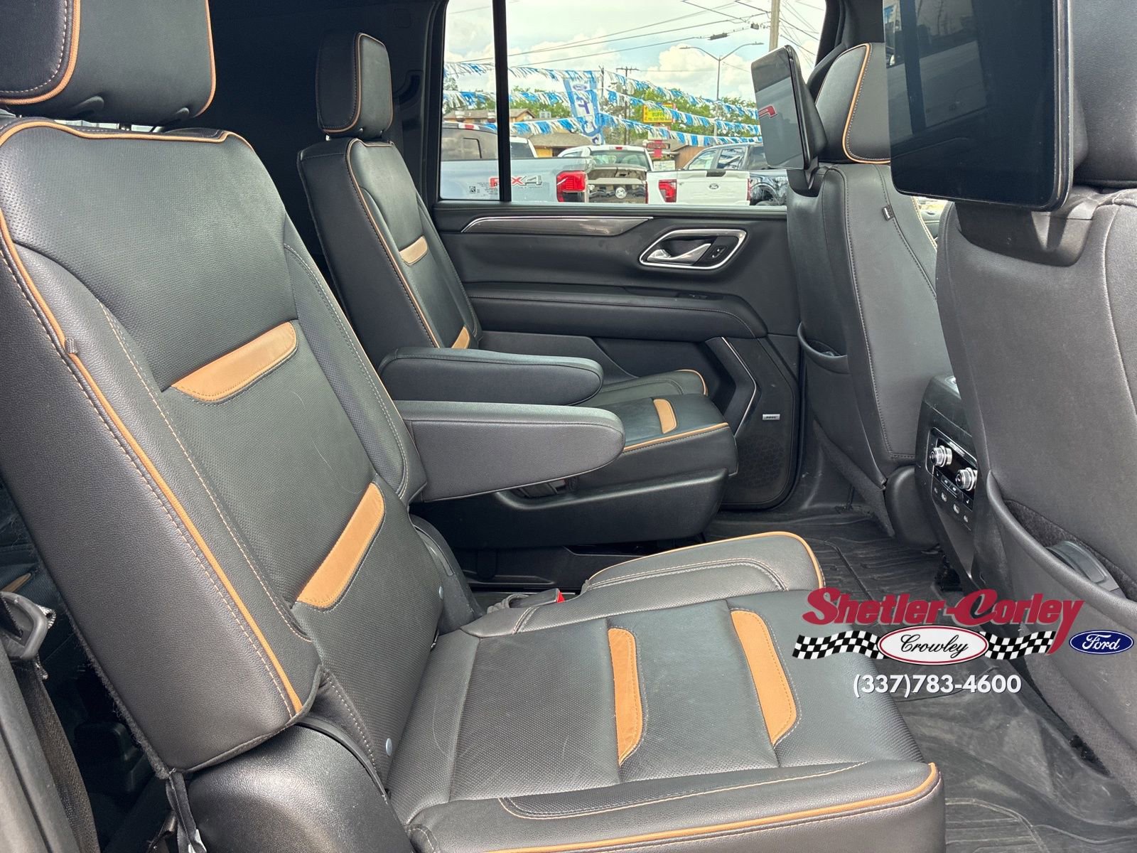 Used 2023 GMC Yukon XL AT4 w/ AT4 Premium Plus Package image 21