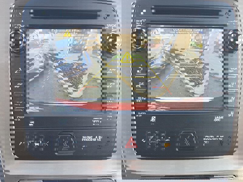 Used 2013 GMC Acadia Denali image 24