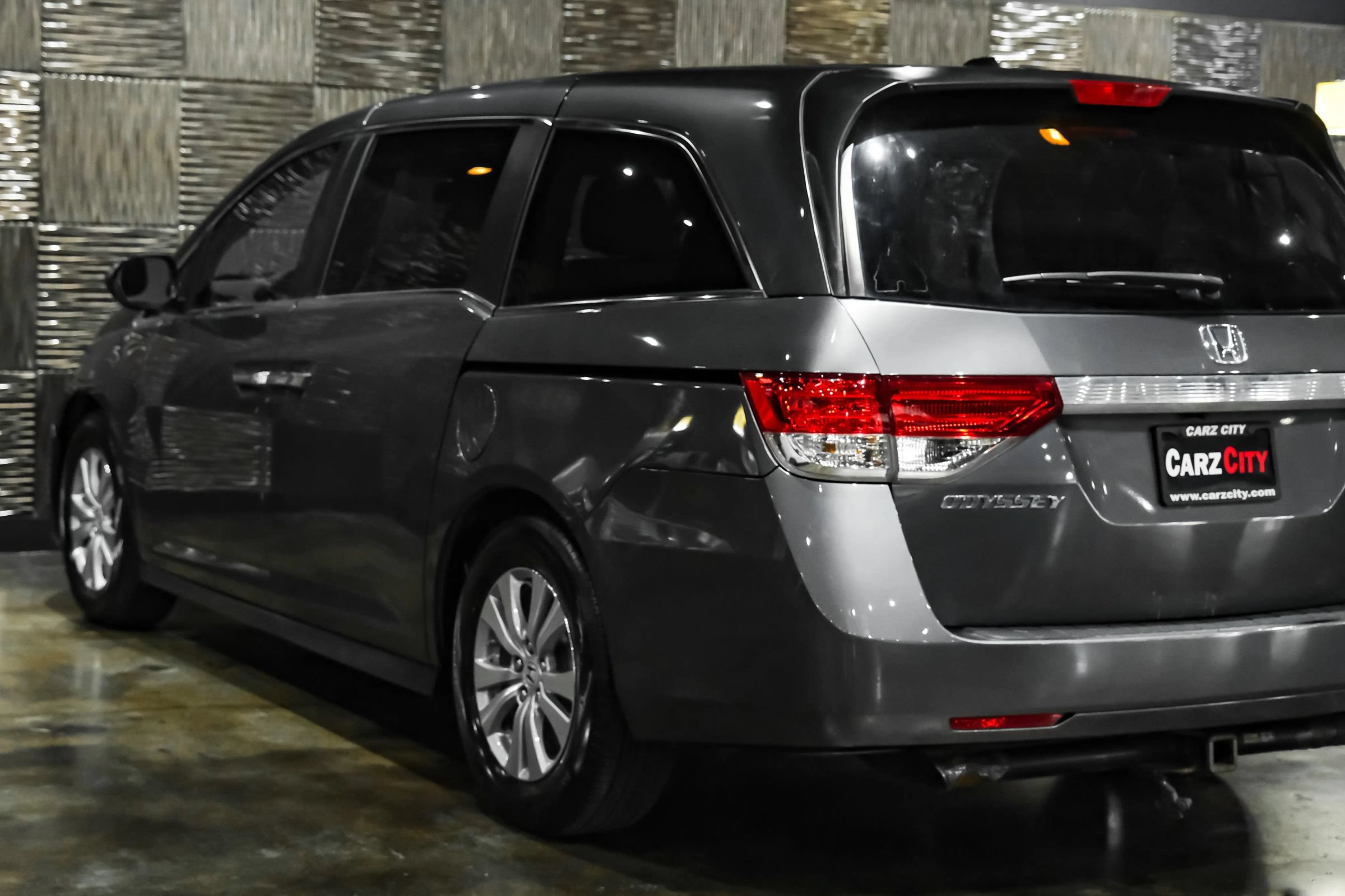 Used 2017 Honda Odyssey EX-L image 13