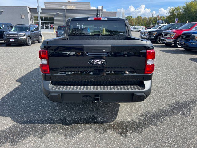 New 2025 Ford Maverick XLT w/ XLT Luxury Package AWD/4WD image 11