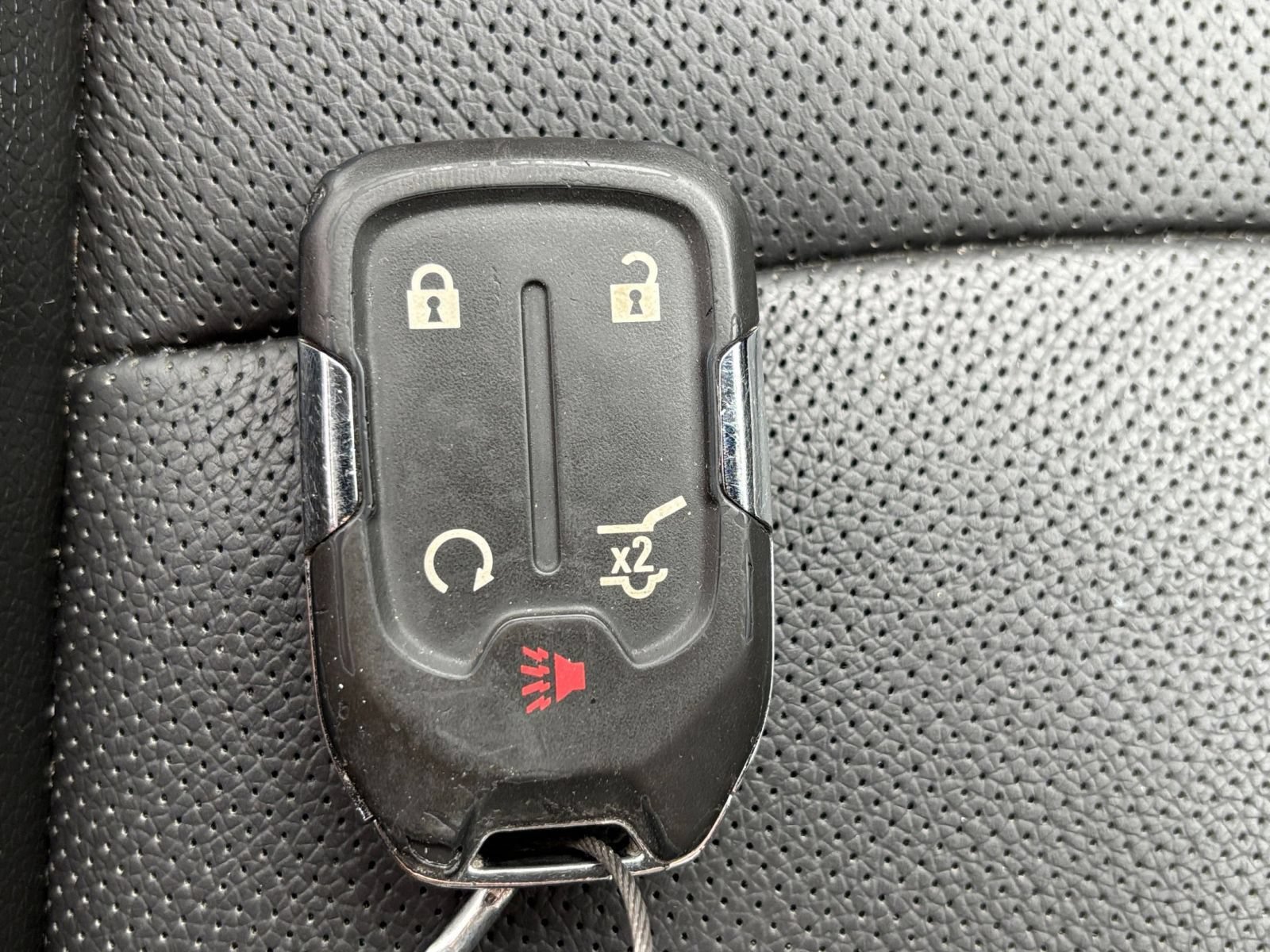 Used 2024 GMC Terrain SLT AWD/4WD image 20