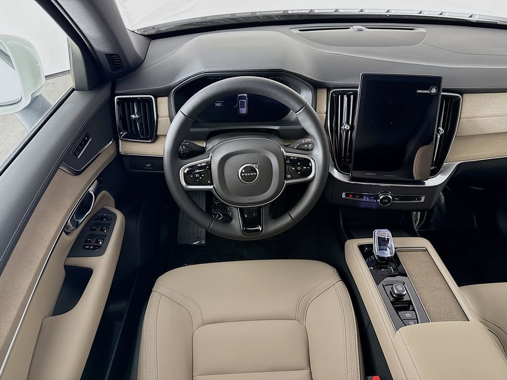 New 2026 Volvo XC90 B6 Plus w/ Protection Package image 23