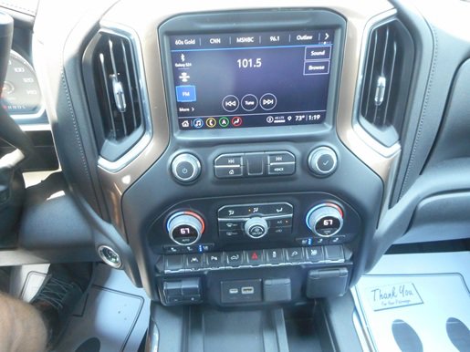 Used 2022 Chevrolet Silverado 1500 High Country w/ Technology Package image 12