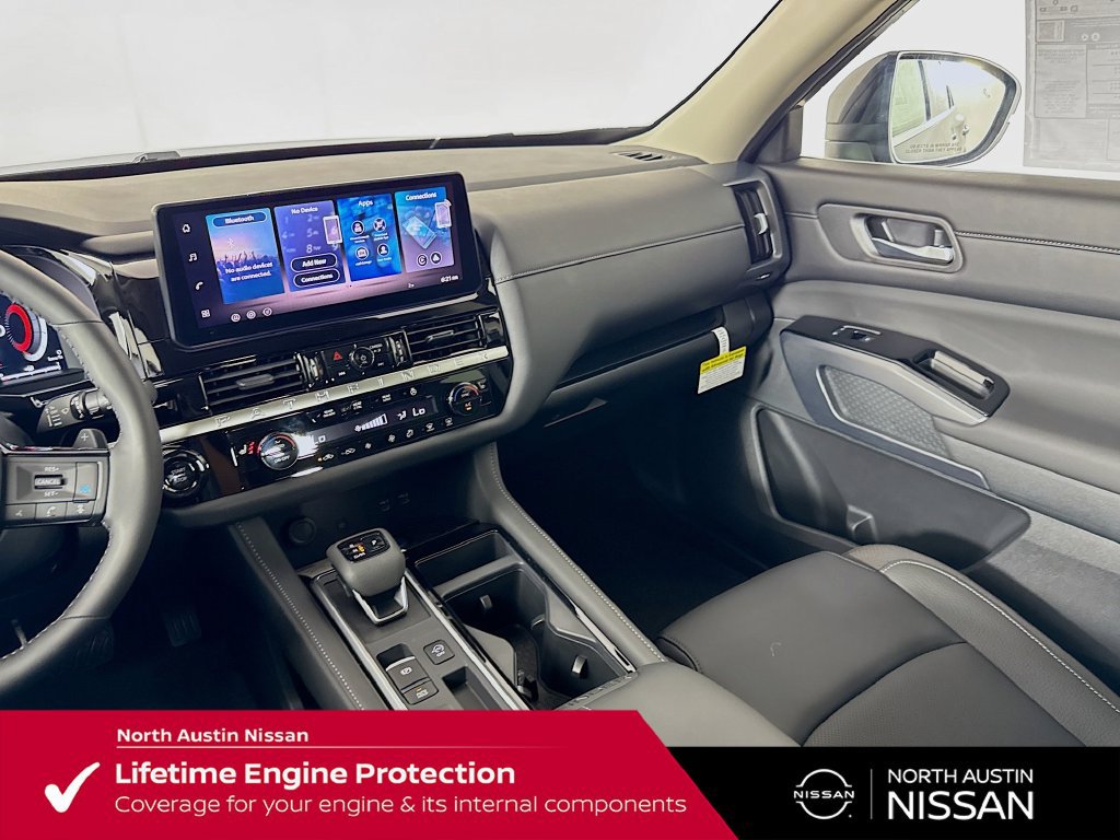 New 2026 Nissan Pathfinder SL FWD image 31