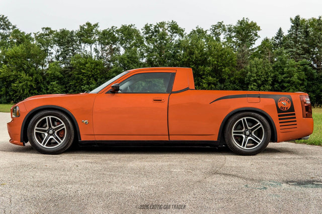 Used 2010 Dodge Charger Police RWD image 3