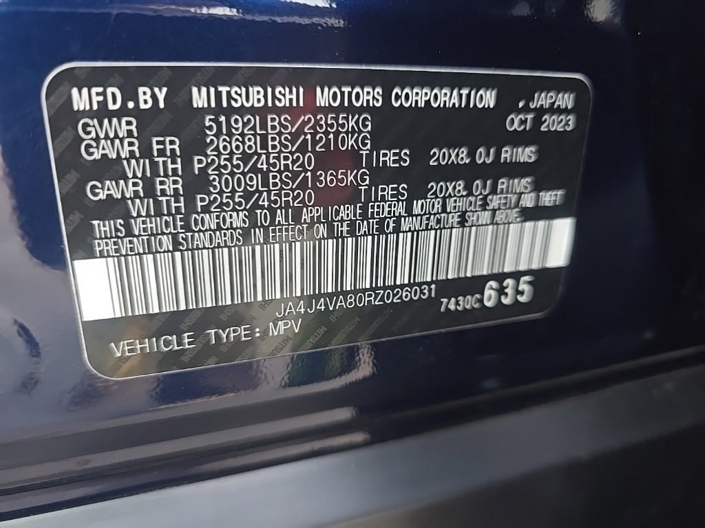 Used 2024 Mitsubishi Outlander SE Black Edition image 14