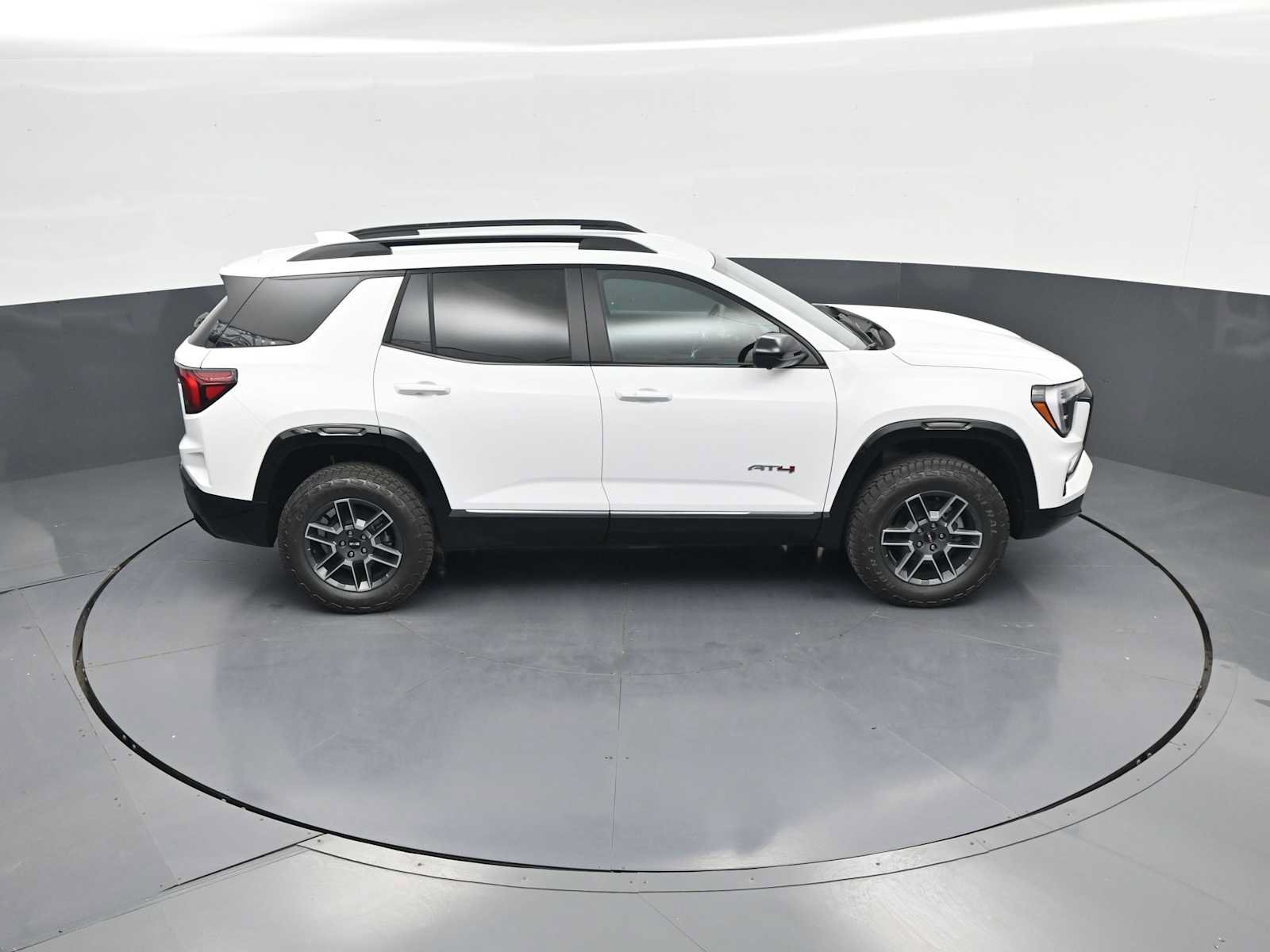 New 2026 GMC Terrain AT4 w/ Technology Package II AWD/4WD image 29