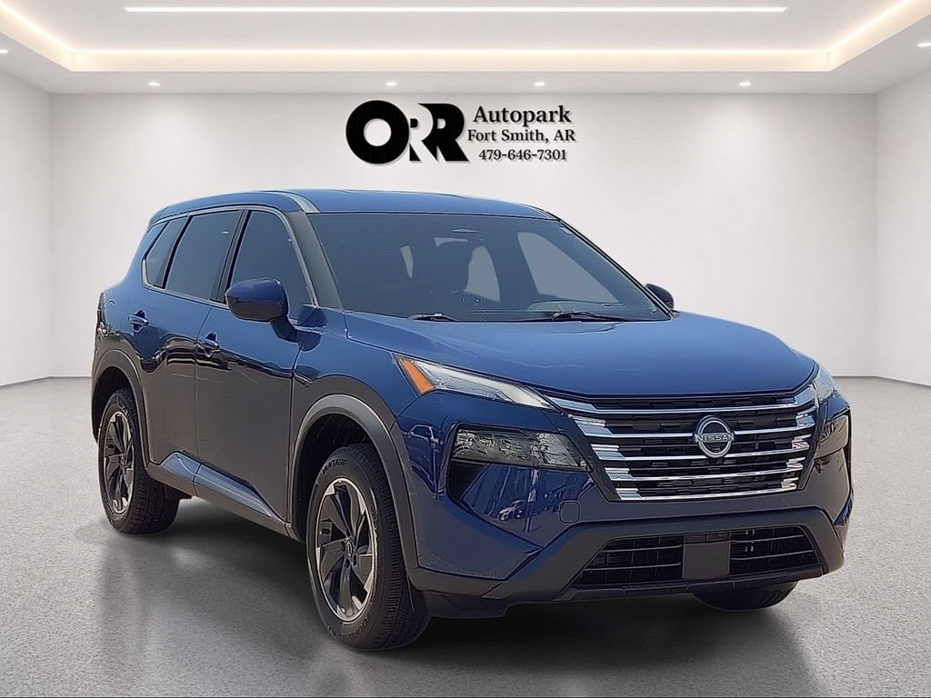 Used 2025 Nissan Rogue SV
