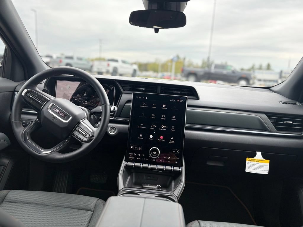 Used 2026 GMC Terrain AT4 w/ Convenience Package III AWD/4WD image 30