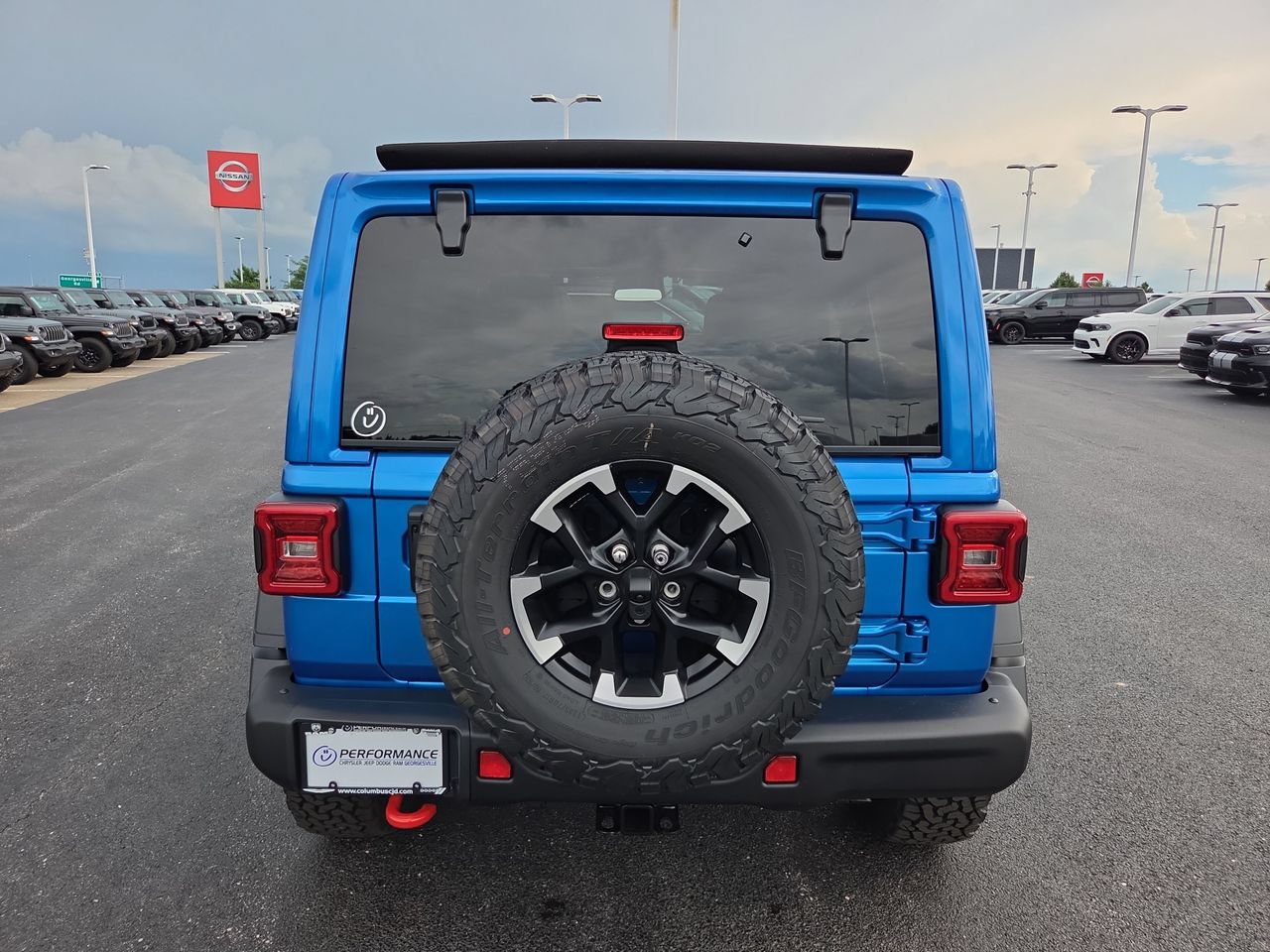 New 2026 Jeep Wrangler Unlimited Rubicon w/ Steel Bumper Group AWD/4WD image 6