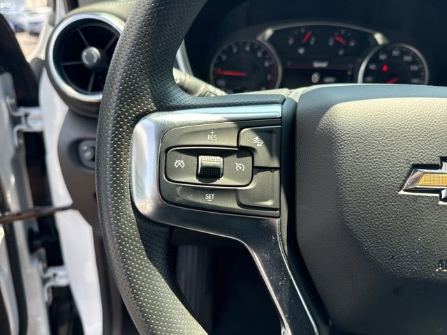 Used 2025 Chevrolet Blazer LT w/ Convenience Package image 13