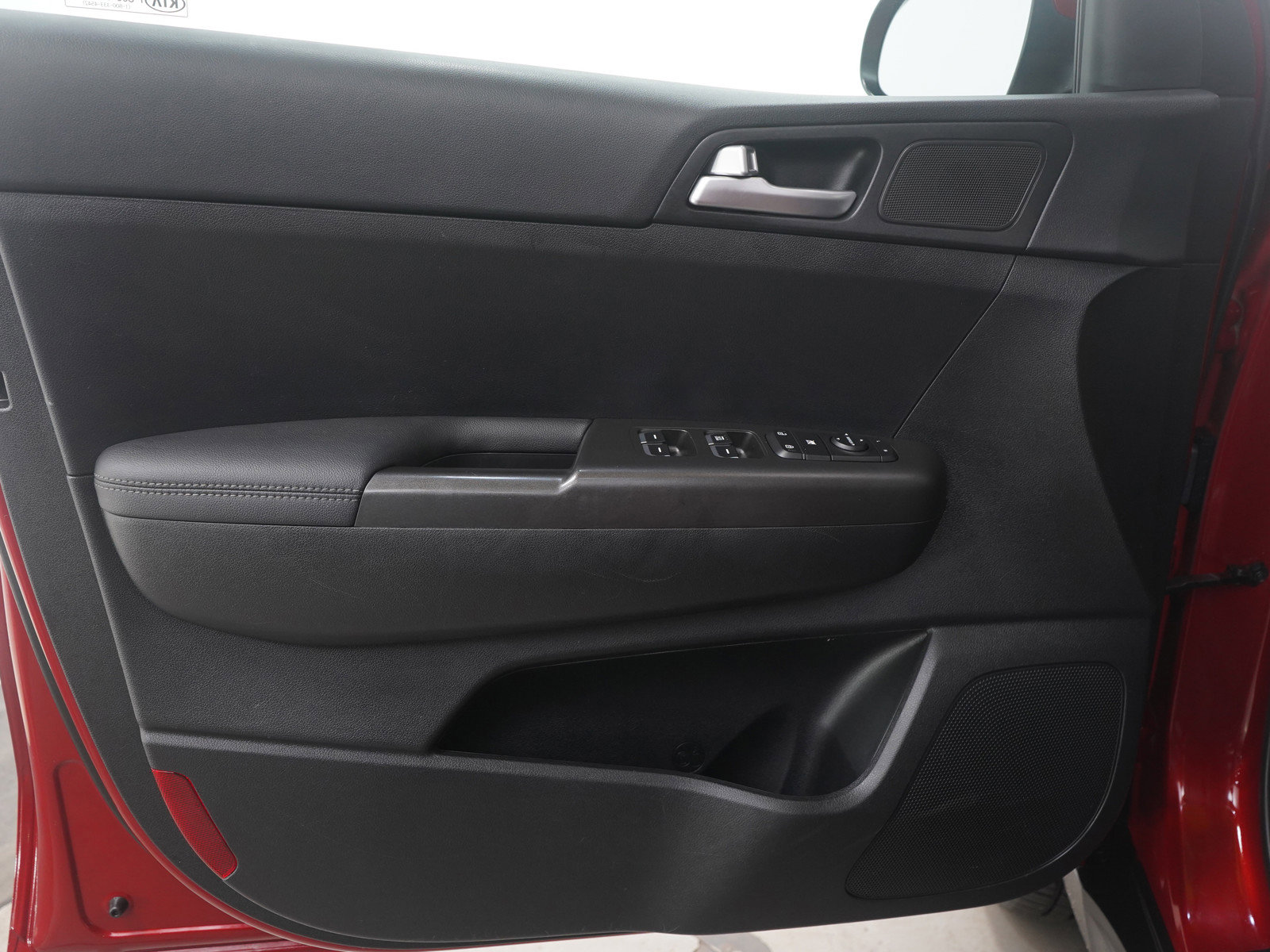 Used 2022 Kia Sportage LX image 19