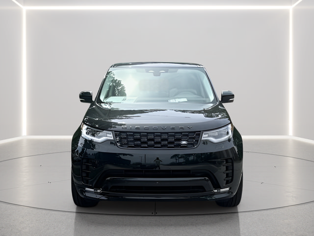 Certified 2025 Land Rover Discovery Dynamic SE AWD/4WD image 8
