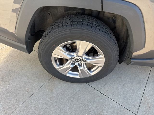 Used 2025 Toyota RAV4 XLE image 10