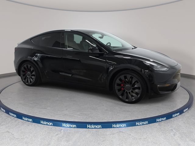 Used 2024 Tesla Model Y Performance AWD/4WD image 4