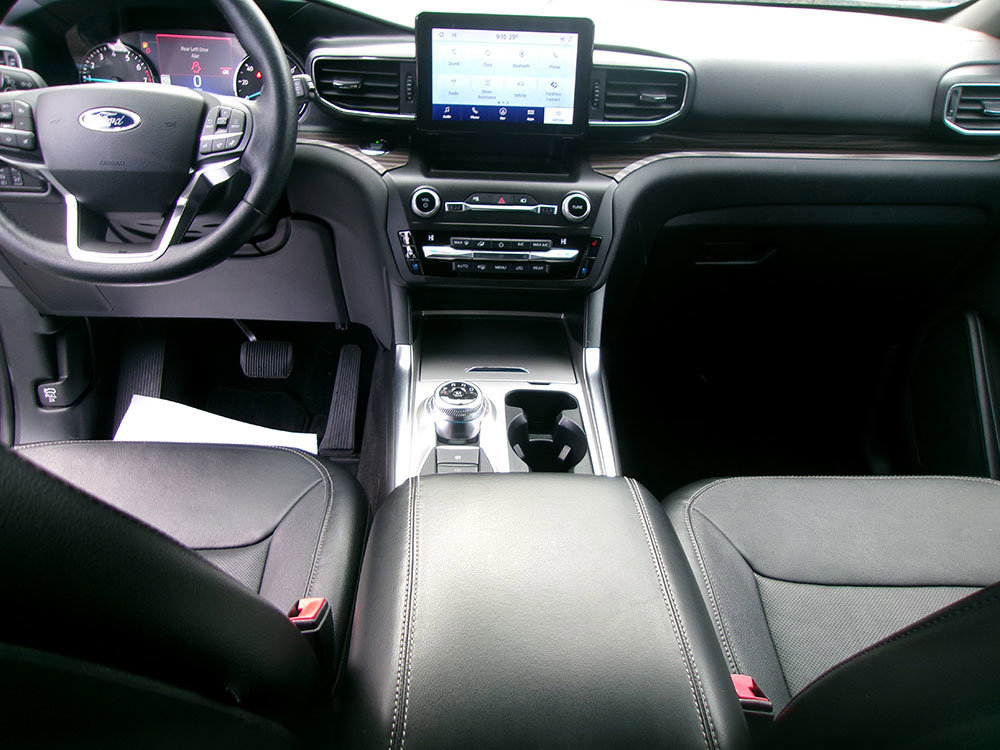 Used 2020 Ford Explorer Limited image 15
