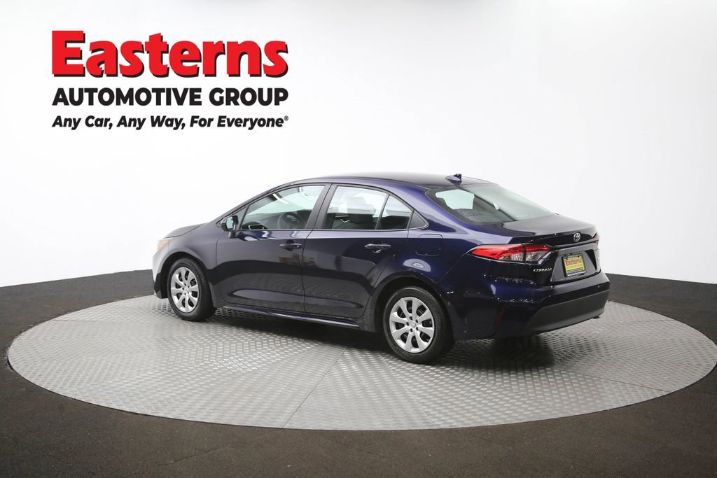 Used 2025 Toyota Corolla LE image 62