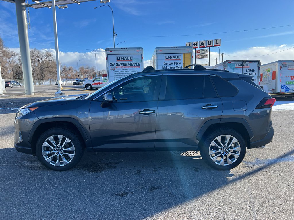 Used 2021 Toyota RAV4 Limited image 2