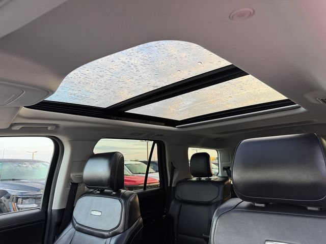 Used 2025 Ford Expedition Platinum AWD/4WD image 31