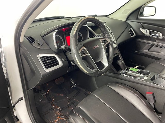 Used 2017 GMC Terrain SLT image 3