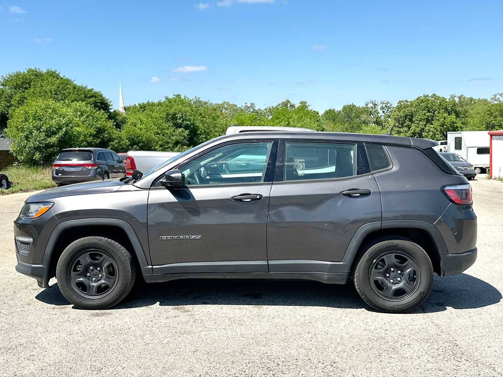 Used 2019 Jeep Compass Sport FWD image 3