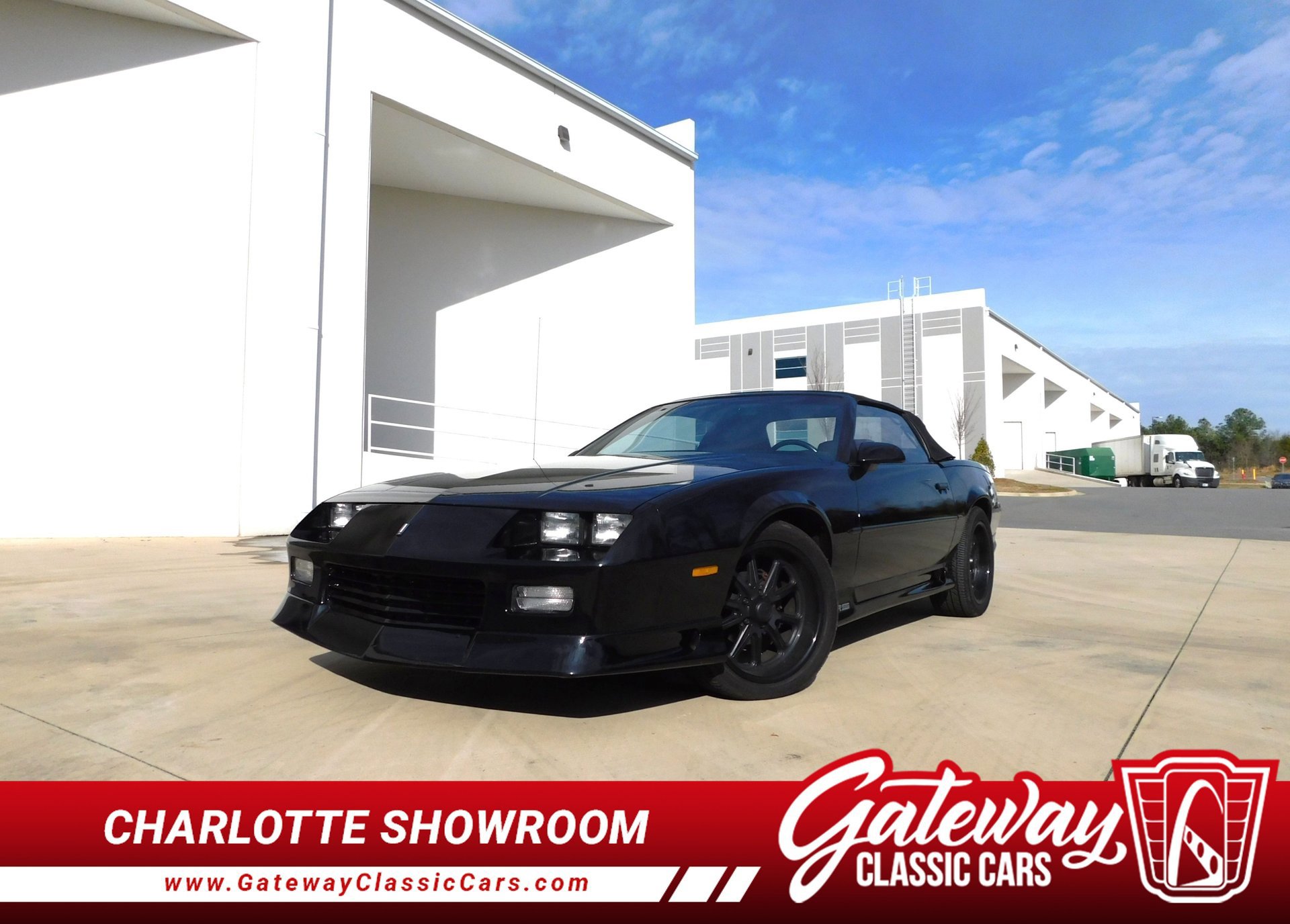 Used 1992 Chevrolet Camaro RS image 1