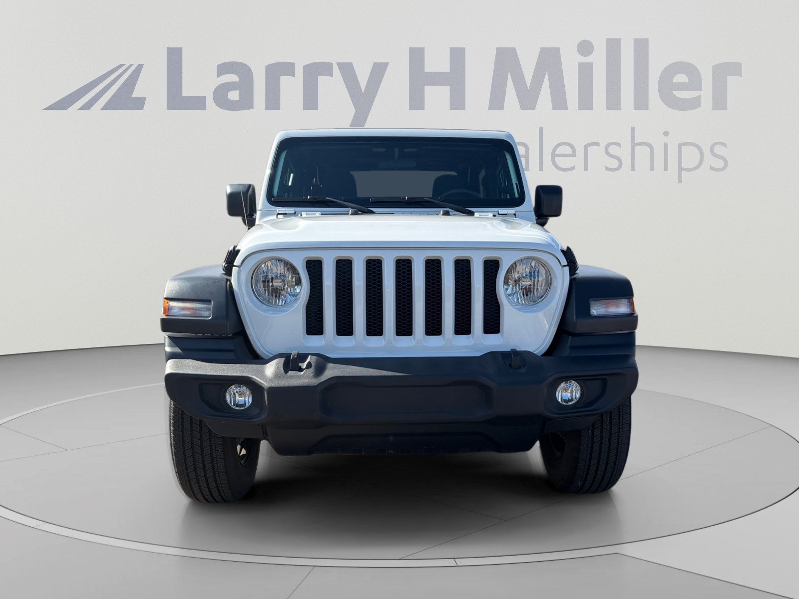 Used 2022 Jeep Wrangler Sport AWD/4WD image 9
