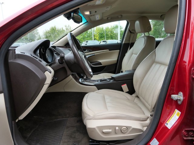 Used 2013 Buick Regal Premium FWD image 14
