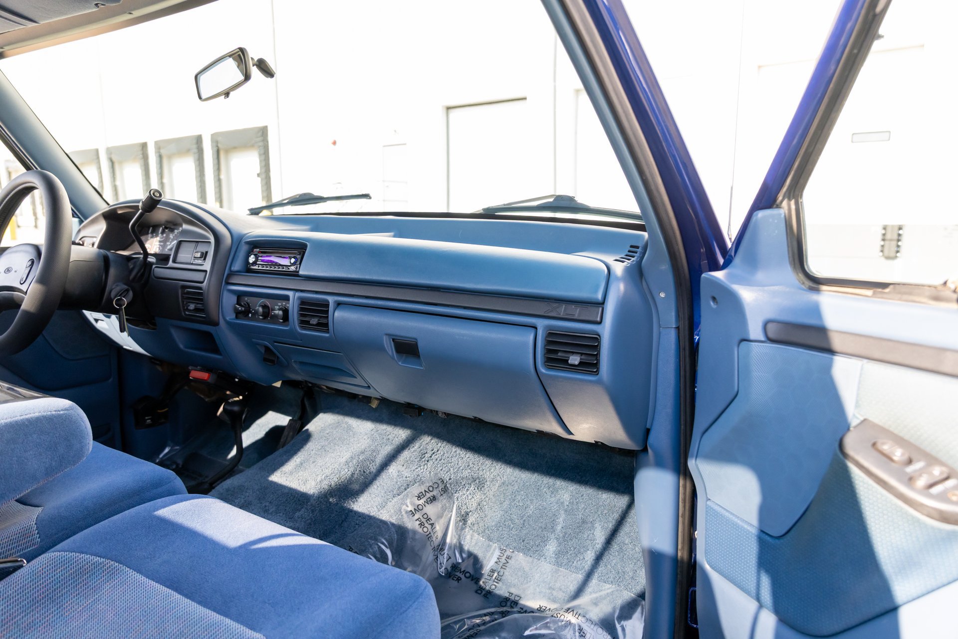 Used 1996 Ford F250 4x4 Regular Cab image 38