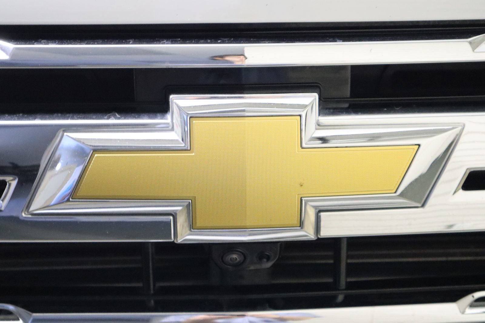 Used 2024 Chevrolet Silverado 2500 LTZ w/ LTZ Convenience Package image 19