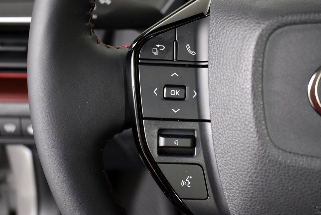 New 2026 Toyota Prius Plug-In Hybrid image 34