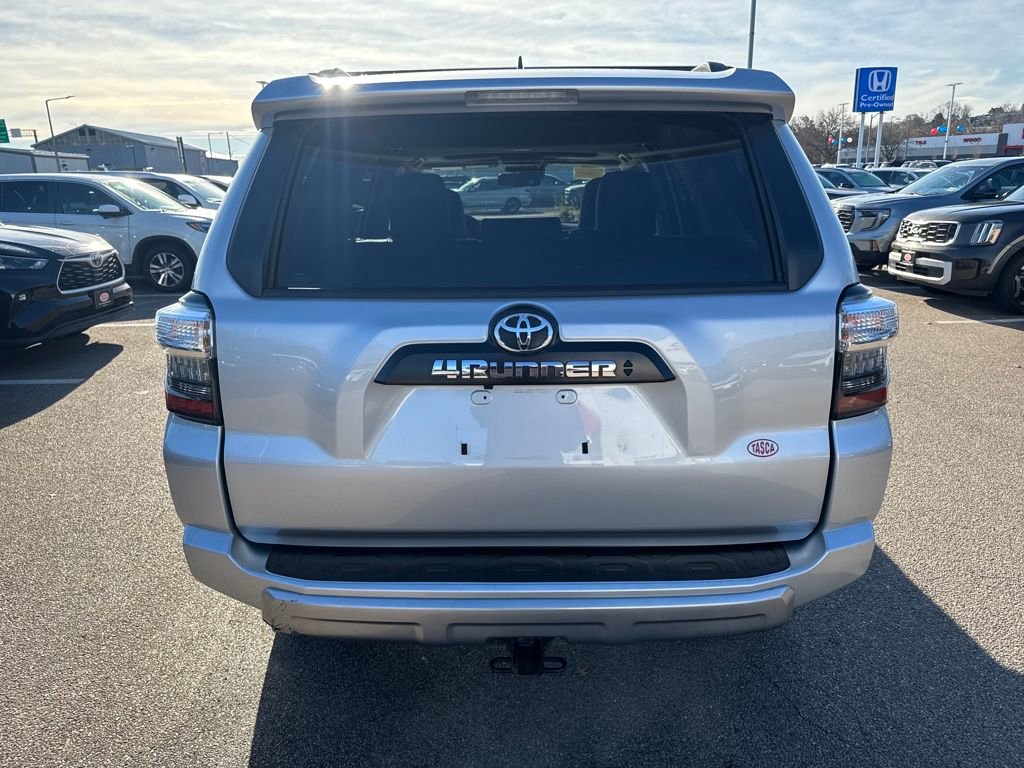 Used 2024 Toyota 4Runner TRD Off-Road Premium image 6