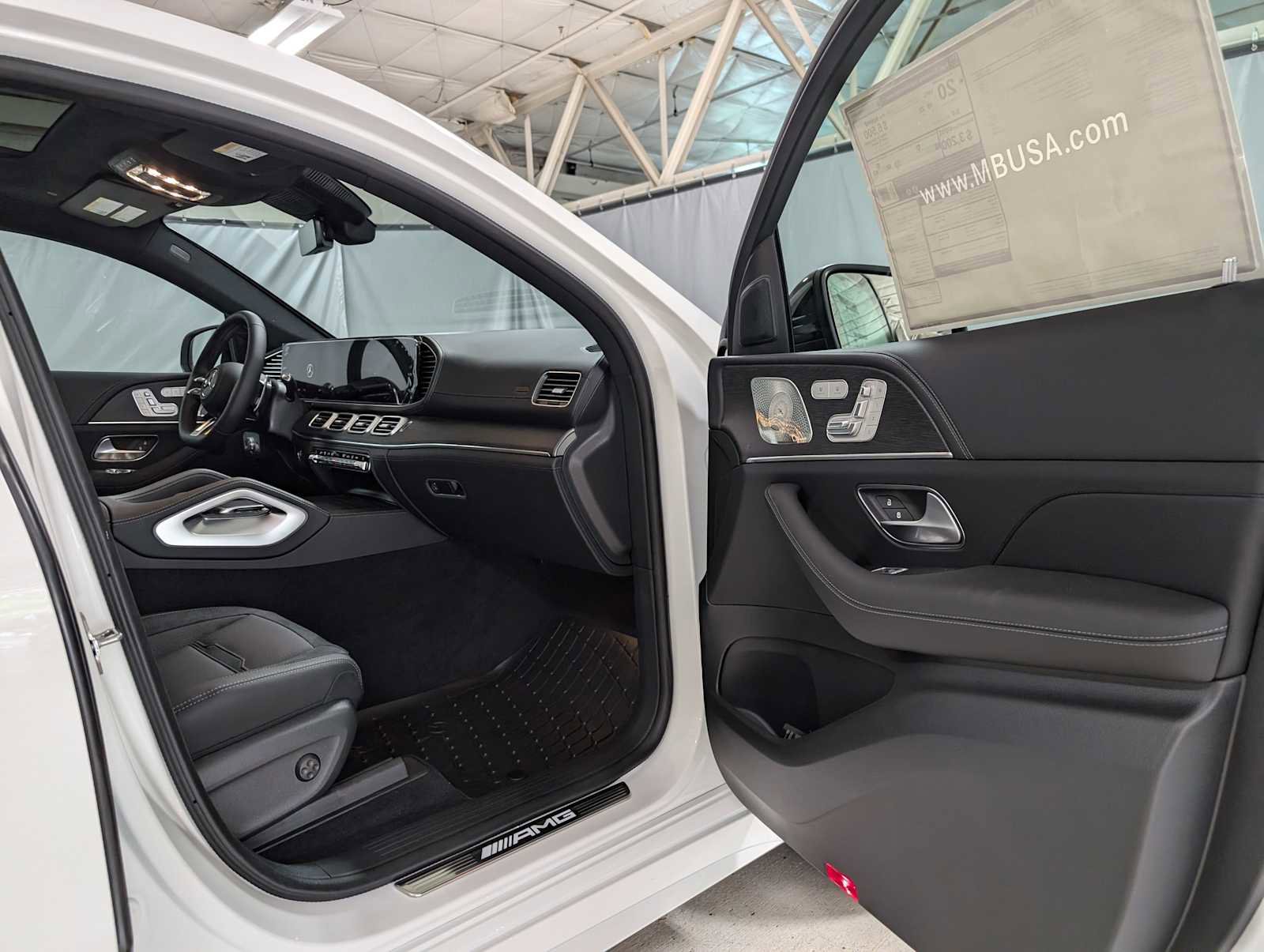 New 2025 Mercedes-Benz GLE 53 AMG AMG GLE 53 image 10