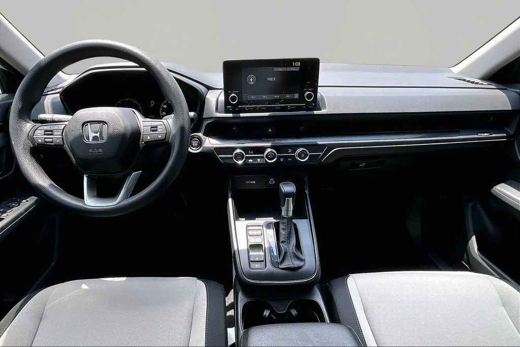 Used 2024 Honda CR-V LX image 8