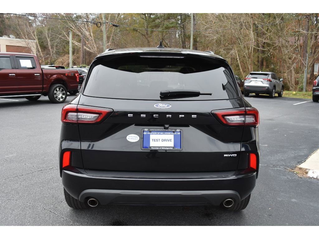 Used 2024 Ford Escape ST-Line image 4