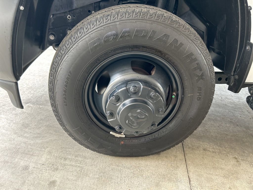 Used 2025 RAM 3500 Tradesman image 17