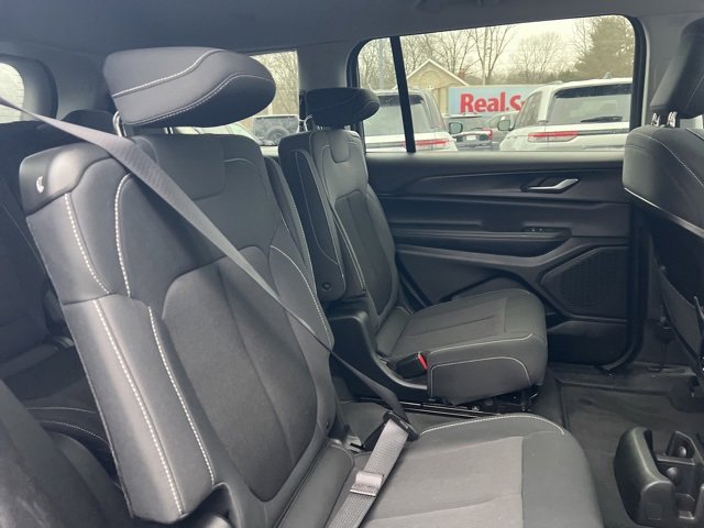 Used 2023 Jeep Grand Cherokee L Laredo w/ Trailer Tow Group (B) image 22