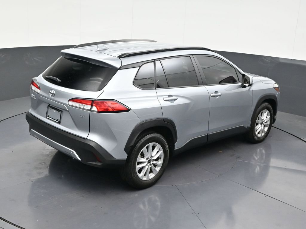 Used 2023 Toyota Corolla Cross LE FWD image 19