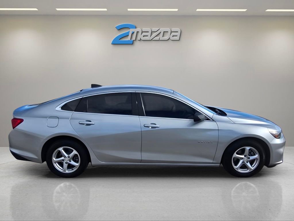 Used 2018 Chevrolet Malibu LS image 6