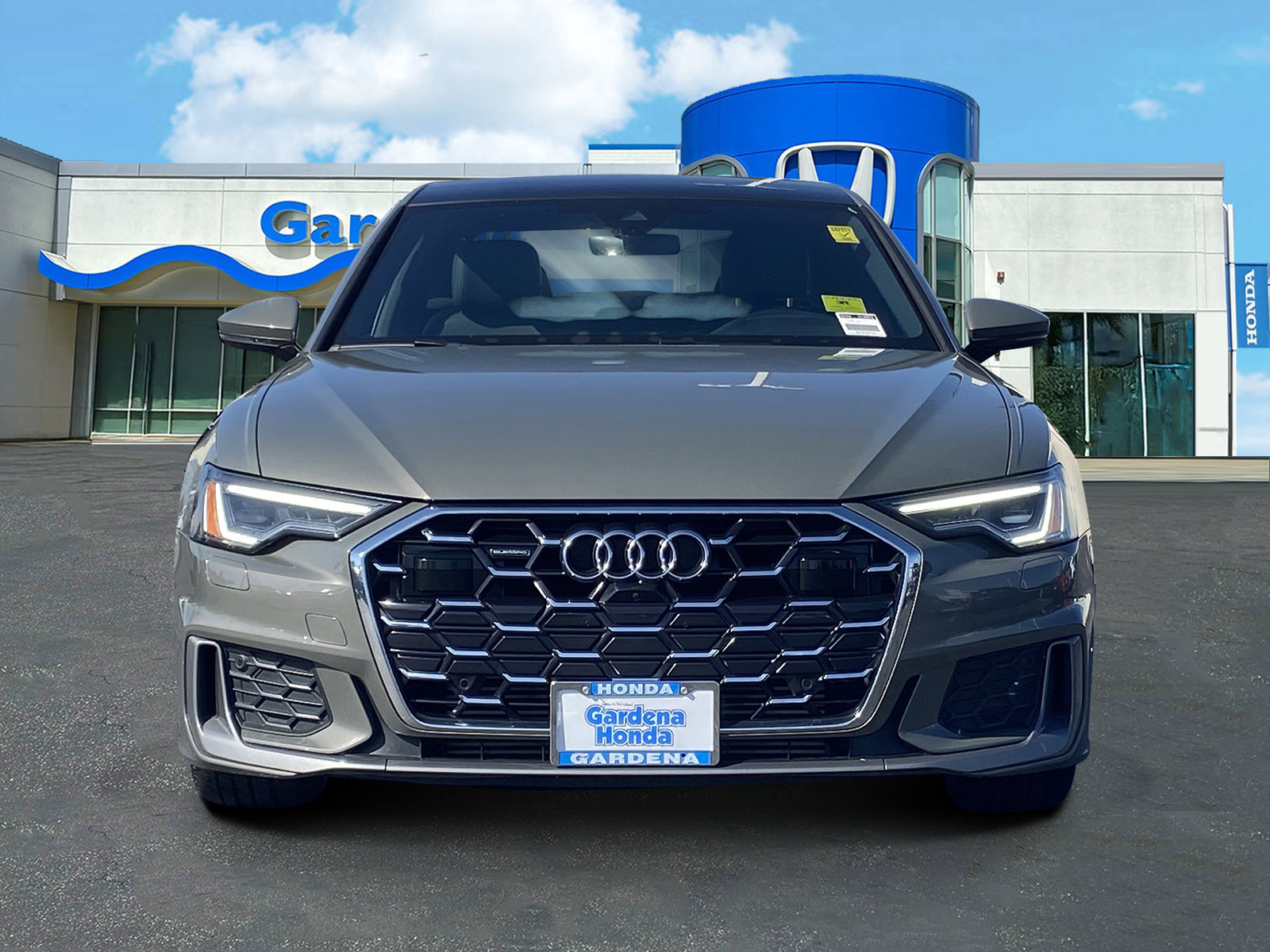 Used 2024 Audi A6 Premium Plus image 2