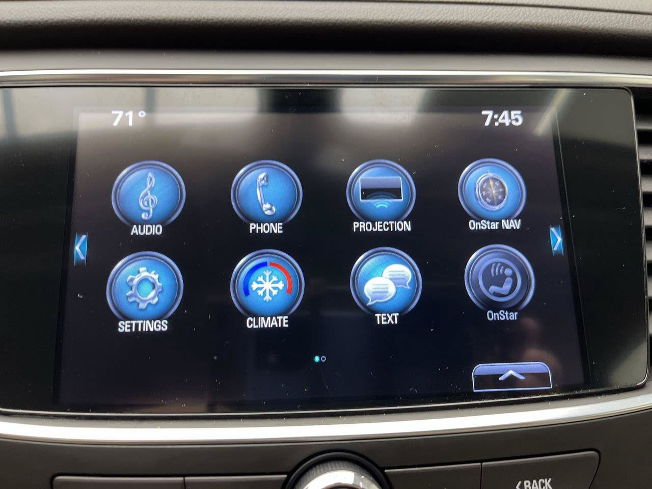 Used 2017 Buick LaCrosse Essence FWD image 17