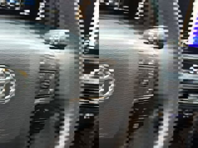 Used 2025 Toyota Camry LE image 25