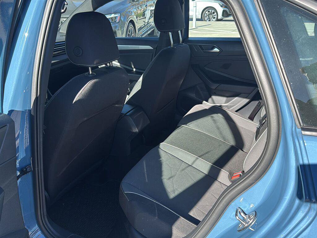 Used 2026 Volkswagen Jetta Sport FWD image 14