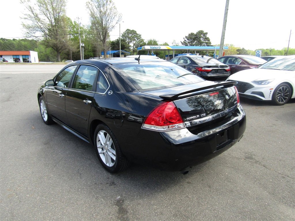 Used 2009 Chevrolet Impala LTZ image 5