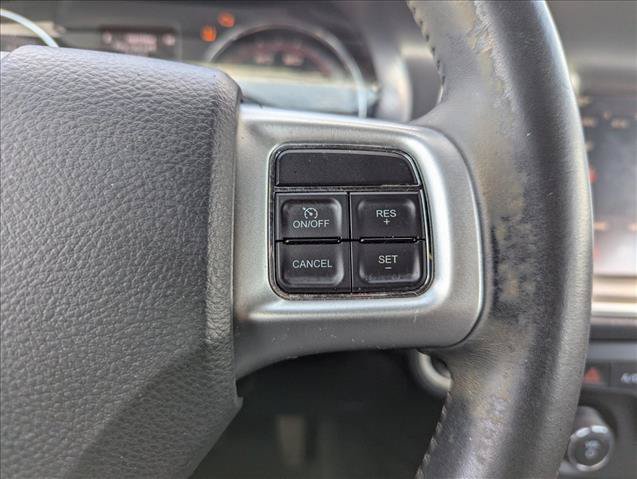 Used 2014 Dodge Charger SXT RWD image 14
