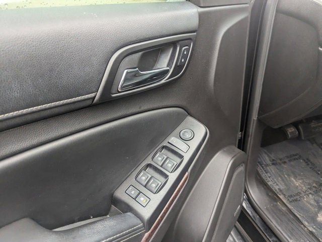 Used 2016 GMC Yukon XL SLE w/ Convenience Package image 10