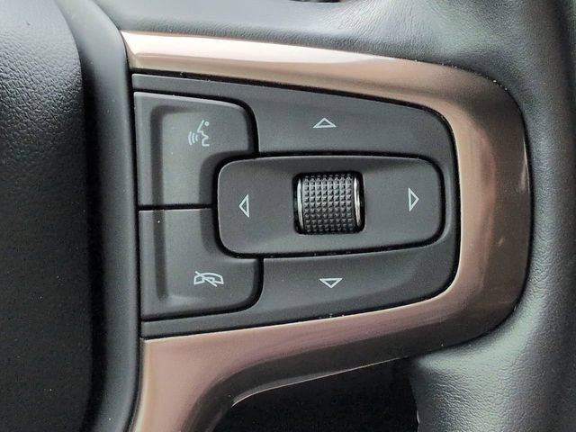 Used 2024 Chevrolet Suburban High Country w/ Advanced Technology Package AWD/4WD image 34