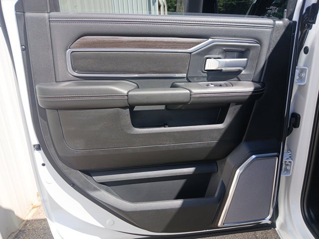 New 2027 RAM 5500 4x4 Crew Cab w/ Laramie Trim Package image 19